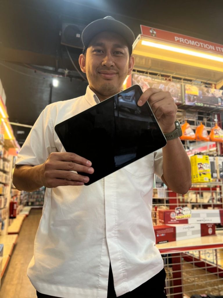 repair iphone melawati wangsa maju